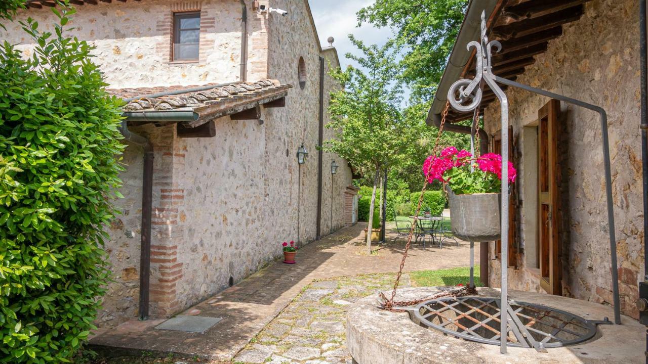 산 로렌조 아 메르세 Poggio Al Palio 아파트 호텔 외부 사진